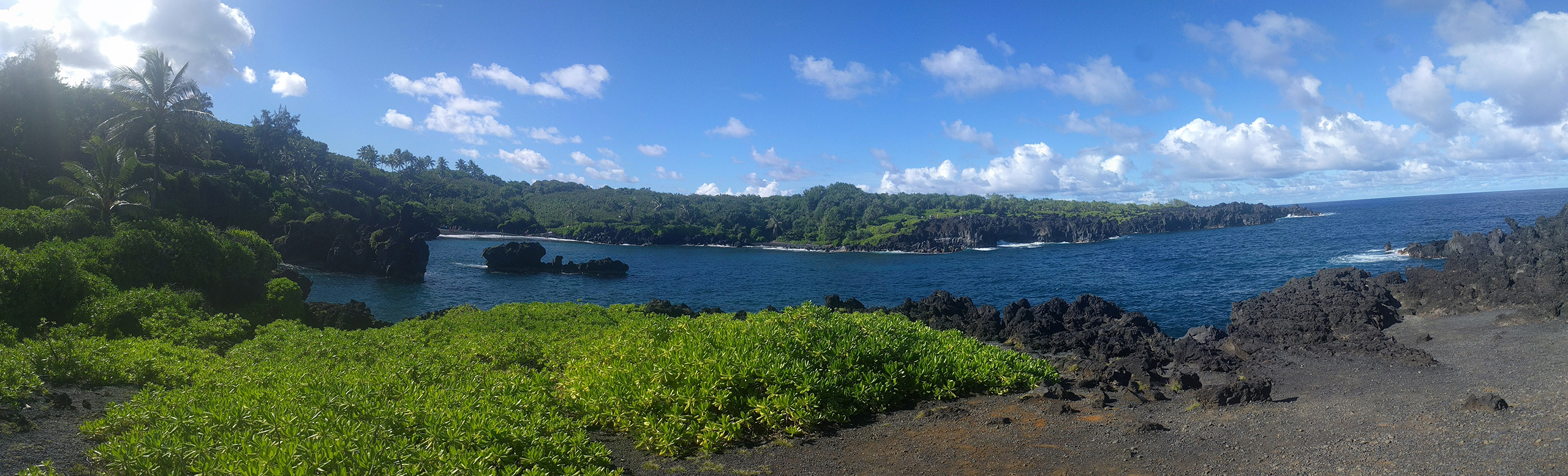 Küstenabschnitt auf der Road to Hana Küstenabschnitt auf der Road to Hana